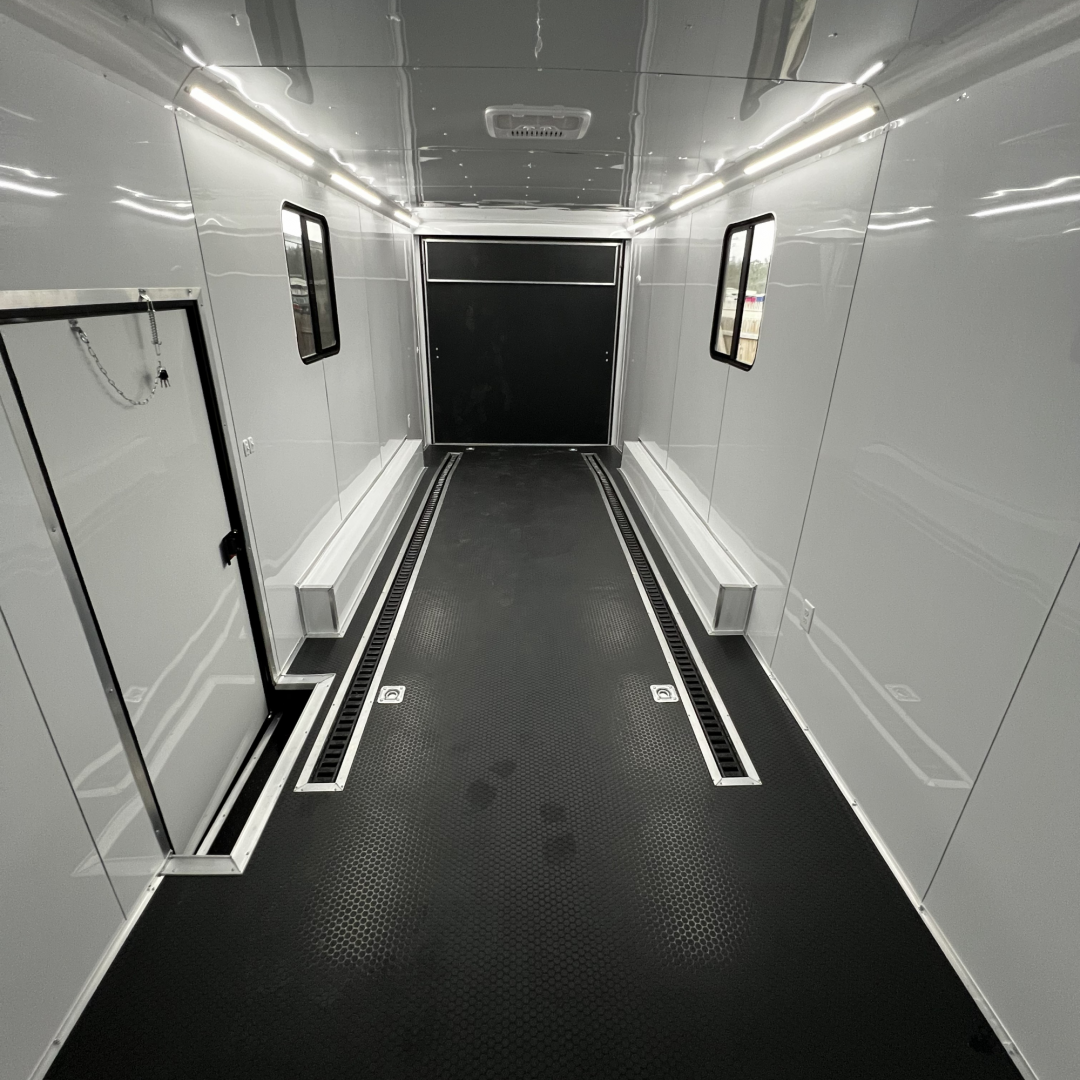New 8.5X34TTA3 Silver Gooseneck Race Ready Trailer