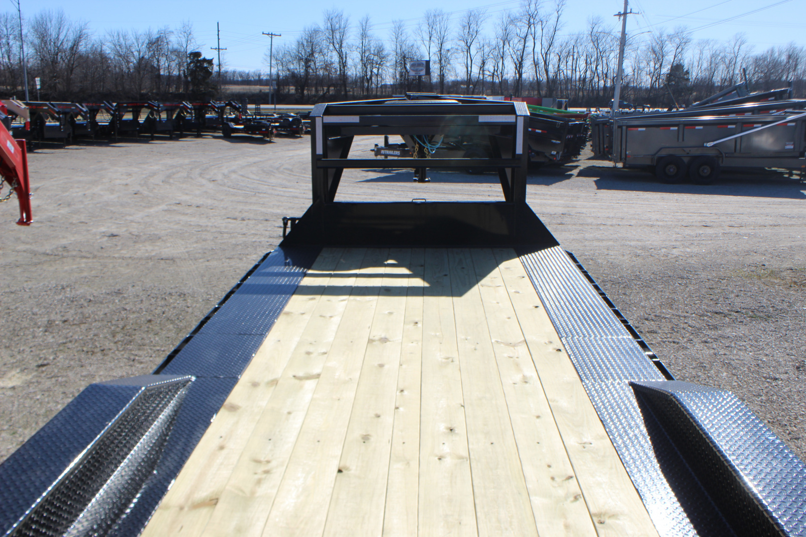 New 2026 PJ TRAILERS 102" x 24' H7 Equipment Trailer