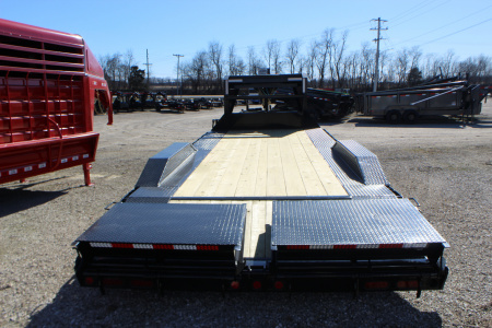 New 2026 PJ TRAILERS 102" x 24' H7 Equipment Trailer