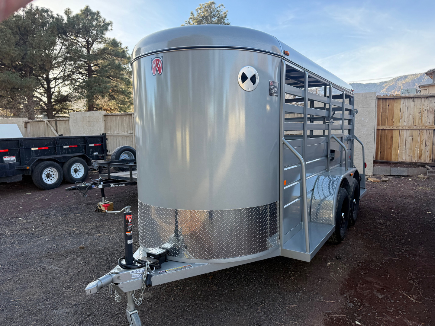 New 2026 W-W Trailers 5x14 All-around