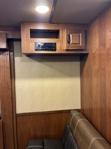 Used 2018 Lakota BI8319SROK 3H 9'LQ with Outside Entertainment Horse Trailer