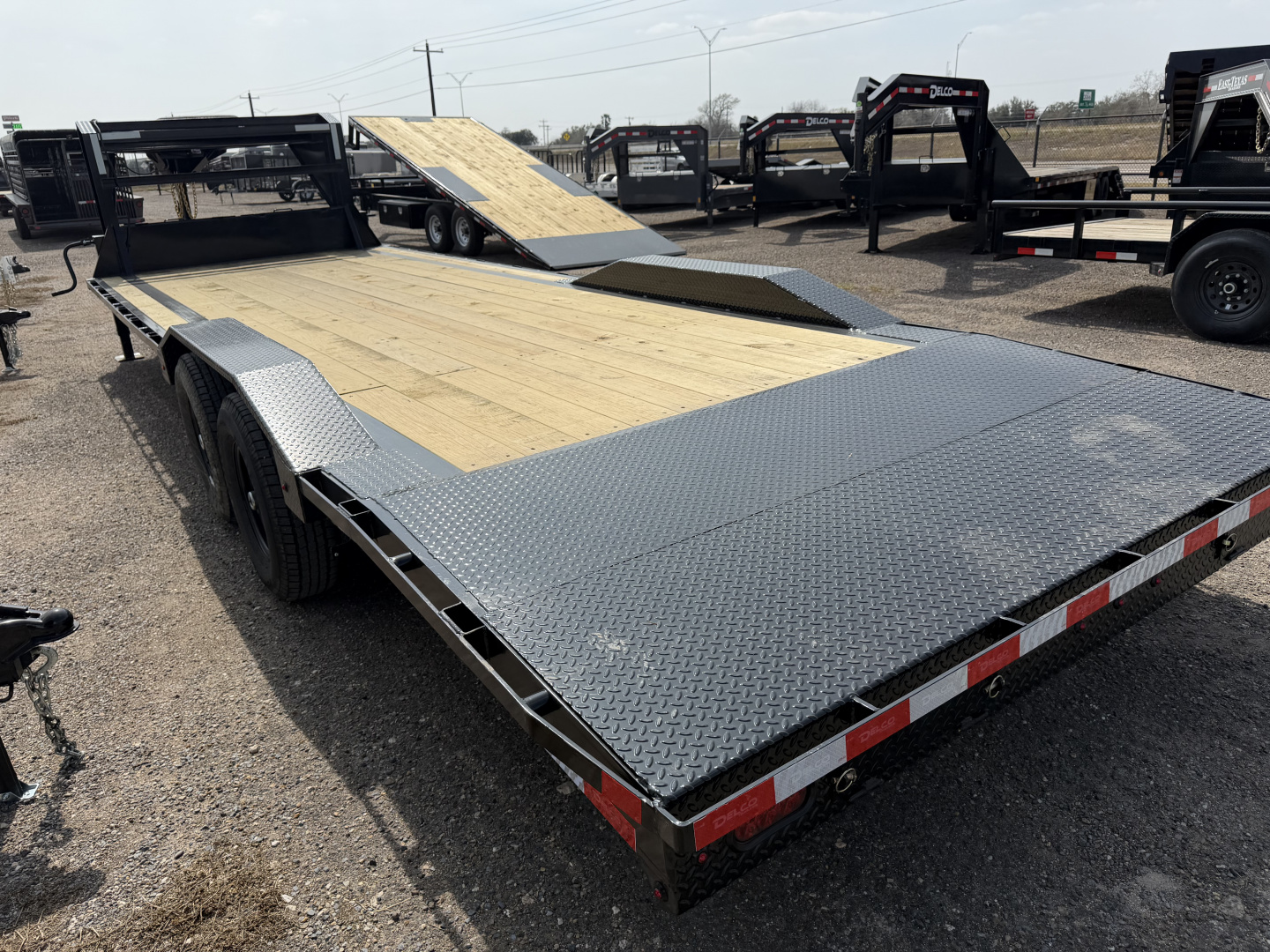 New 2026 Delco Trailers 102x26ft Gooseneck Equipment/Car Hauler Trailer