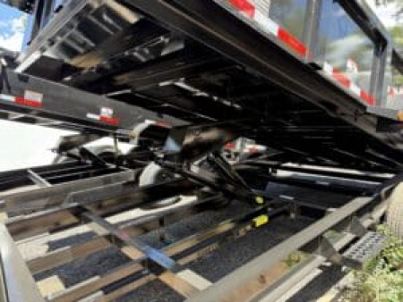 New 2026 Top Hat Trailers 7'X14' Gooseneck Dump Trailer 14000 lb G.V.W. 2' Sides Dump Trailer