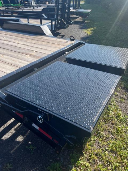 New 2024 Liberty LE16K83X19+3B8 Equipment Trailer