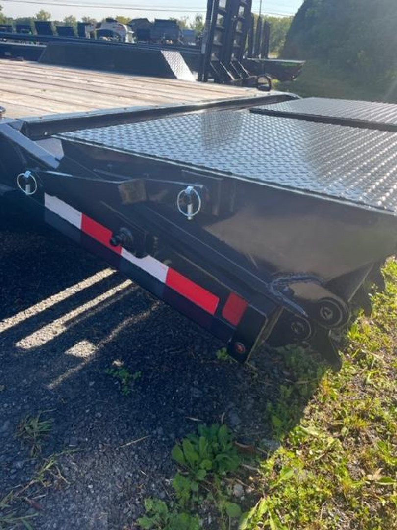 New 2024 Liberty LE16K83X19+3B8 Equipment Trailer