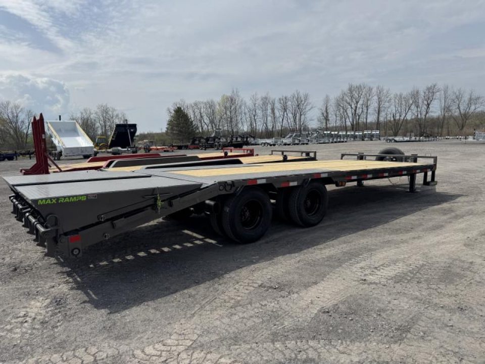 New 2025 Load Trail PP0225122_88413 Equipment Trailer