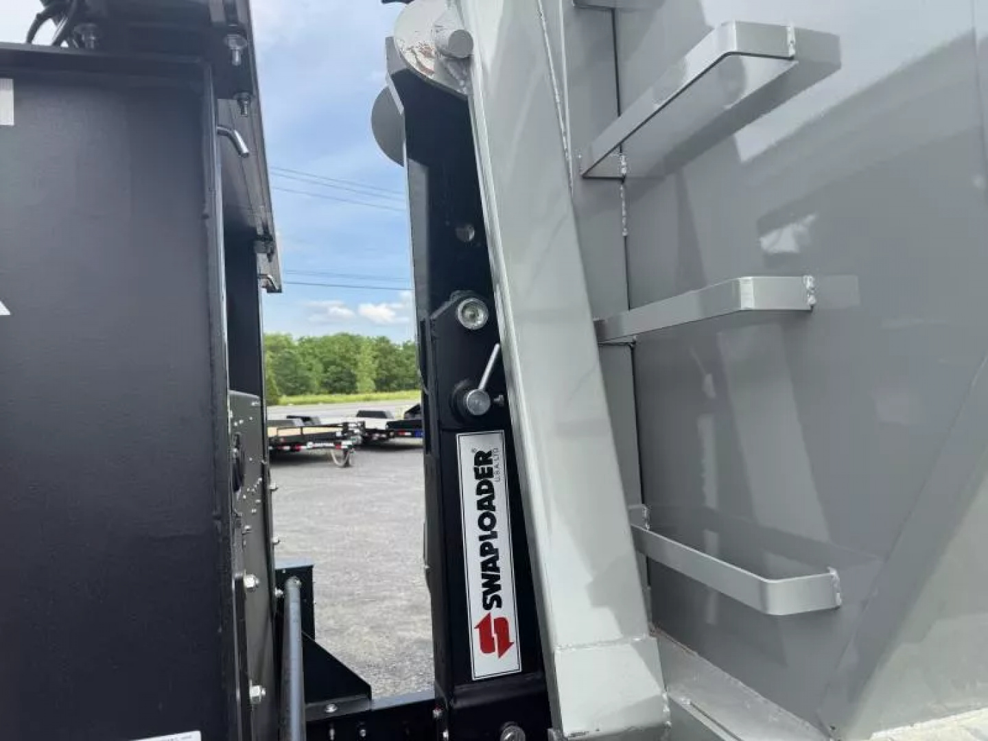 New 2026  Swaploader T-1614 Roll Off Hydraulic based dumpster trailer Roll Off