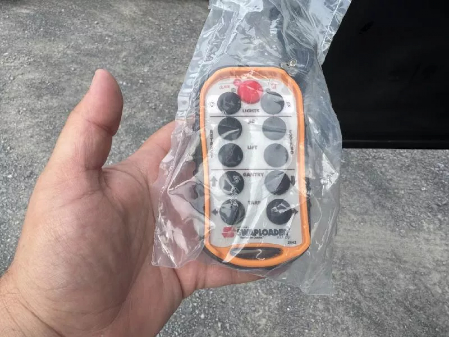 New 2026  Swaploader T-1614 Roll Off Hydraulic based dumpster trailer Roll Off