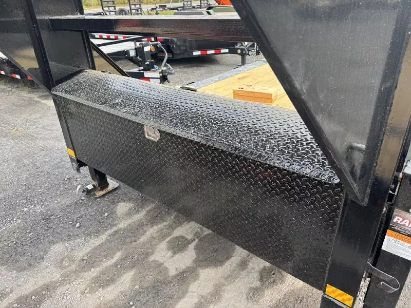 New 2026 Load Trail GN8324072_22060 Tilt Trailer