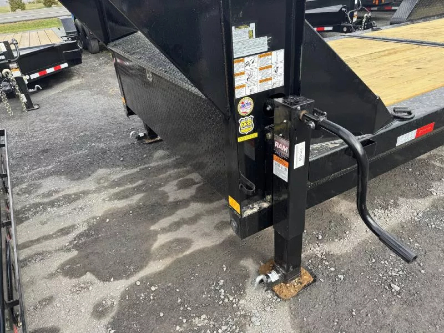 New 2026 Load Trail GN8324072_22060 Tilt Trailer