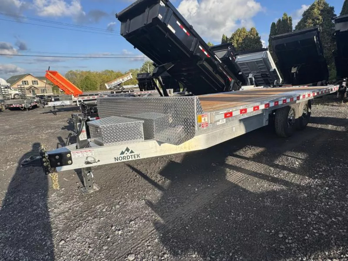 New 2026 Nordtek Trailers DO102X25-16K Deckover Trailer Nordek
