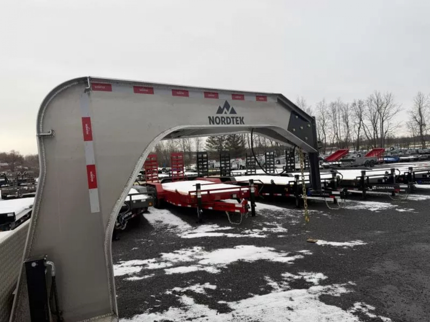 New 2026 Nordtek Trailers DOT102X22-14K GN Deckover Trailer