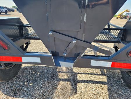 New 2026 DY-Klass 5000 LB Mobile Grain Bin