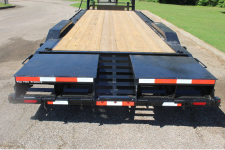 New 2026 Top Hat 22'X102"Wide Drive Over Fender Equipment Hauler 14k Equipment Trailer