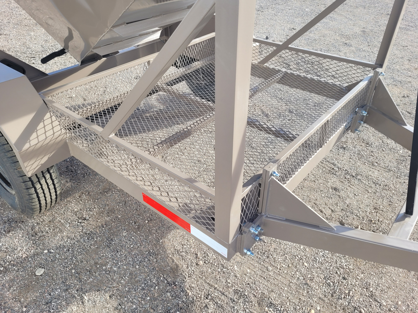 New 2026 DY-Klass 5000 LB Mobile Grain Bin