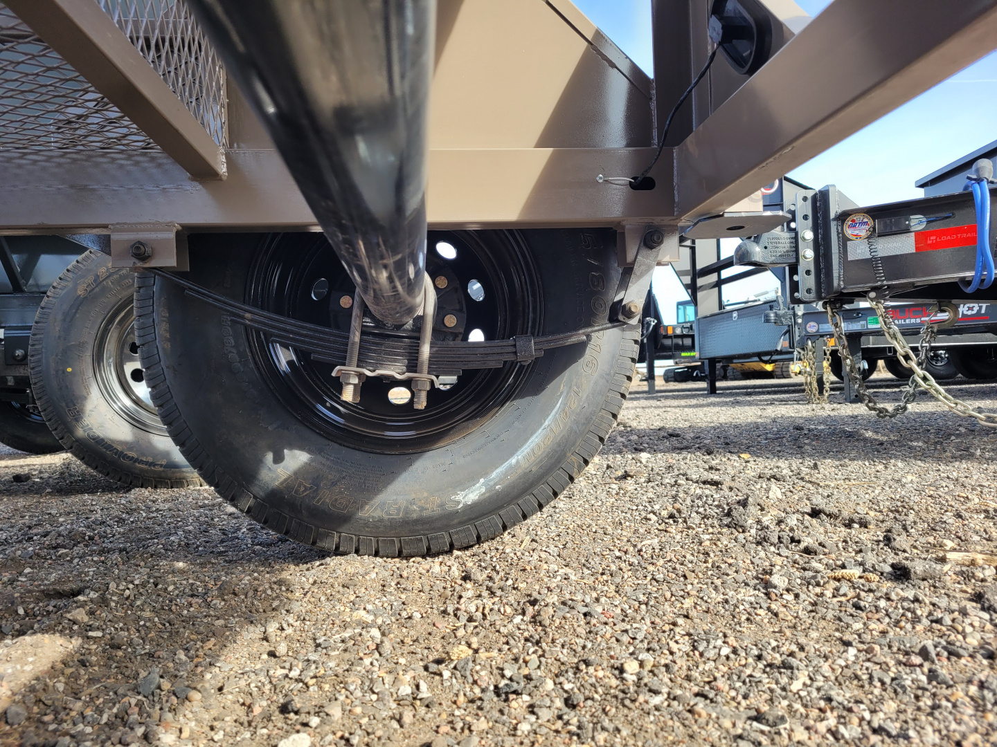 New 2026 DY-Klass 5000 LB Mobile Grain Bin