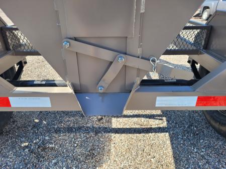 New 2026 DY-Klass 5000 LB Mobile Grain Bin