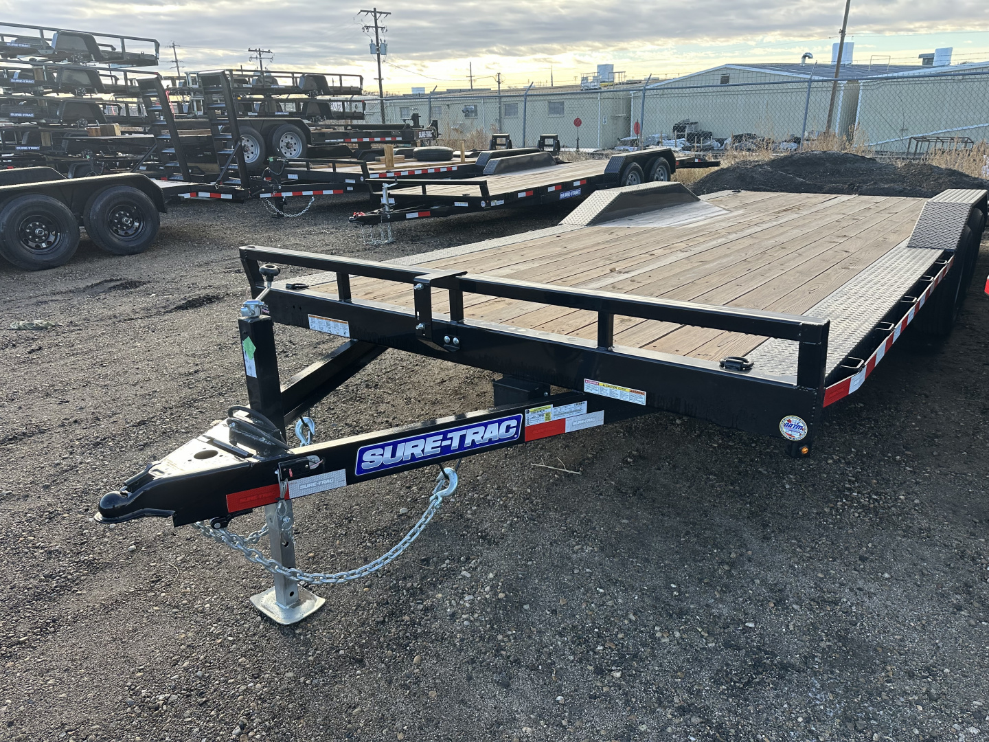 New 2025 Sure-Trac 8.5X22 (20+2) 10K FW Car Hauler