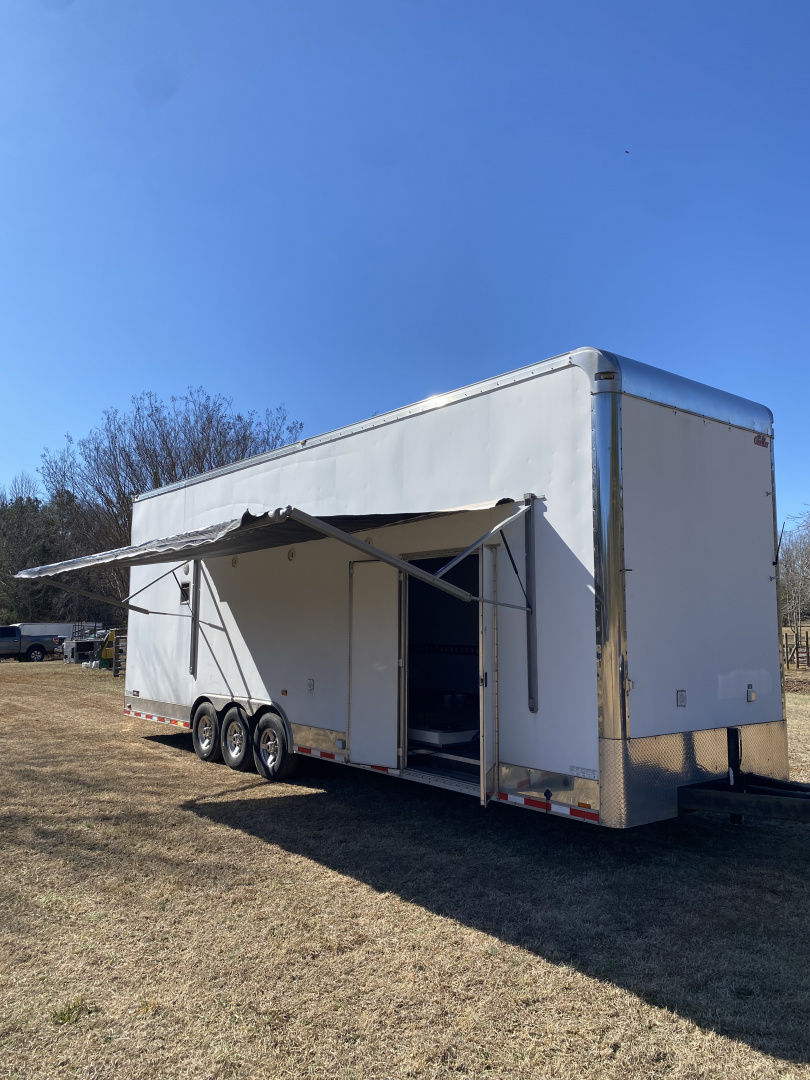 Used 2011 Cargo Mate 32' Stacker