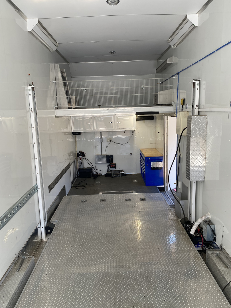 Used 2011 Cargo Mate 32' Stacker