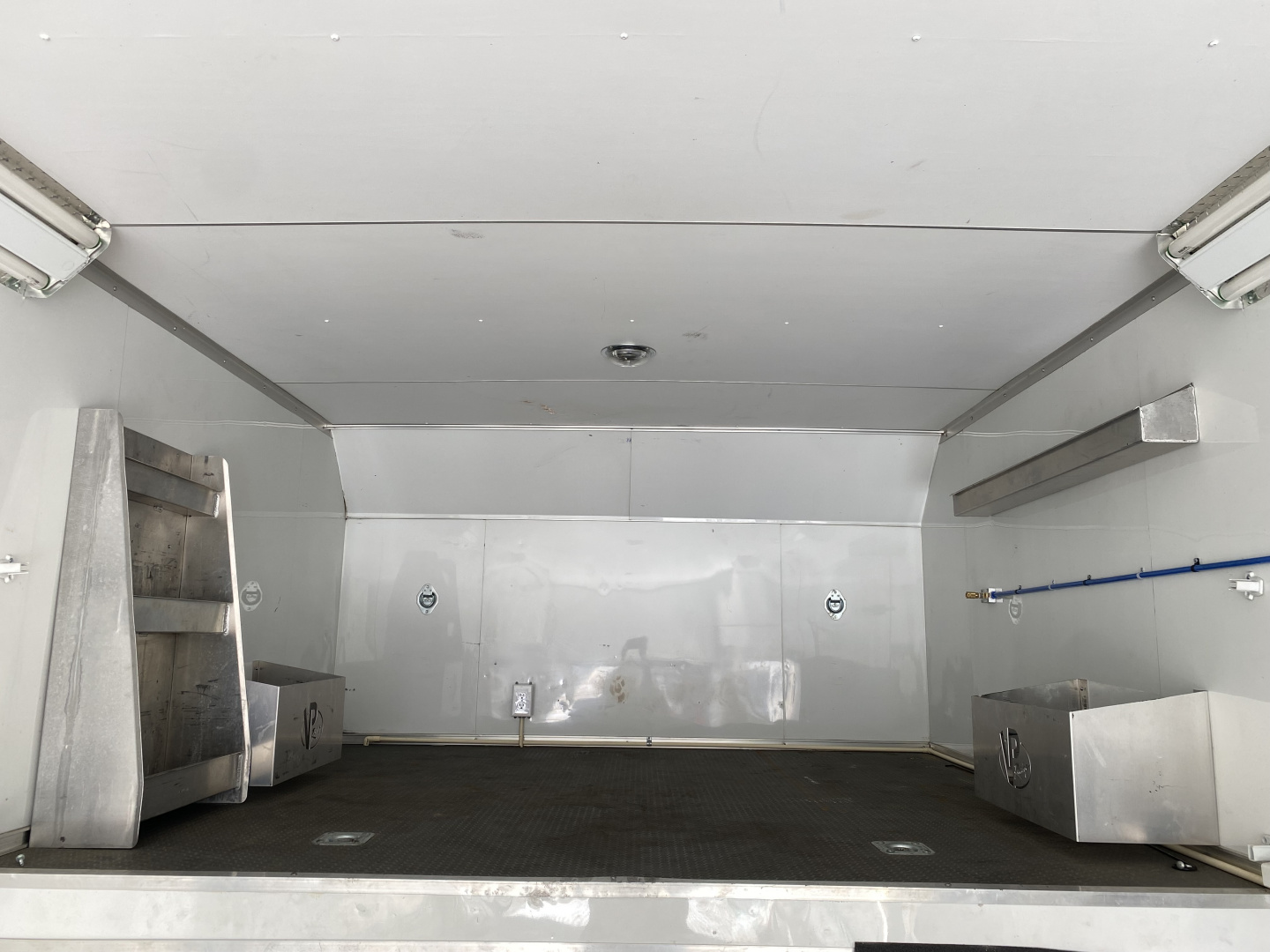 Used 2011 Cargo Mate 32' Stacker