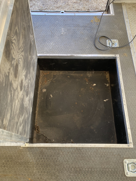 Used 2011 Cargo Mate 32' Stacker