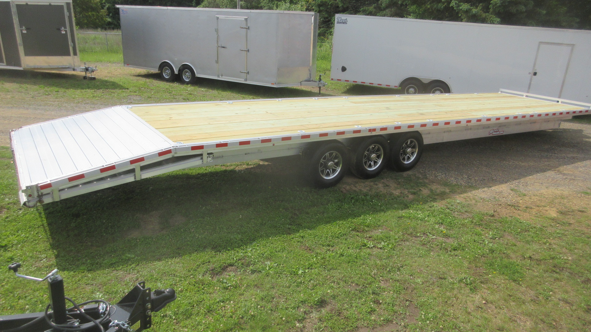 New 2026 Wolverine Trailers Aluminum 21k Deckover Trailer