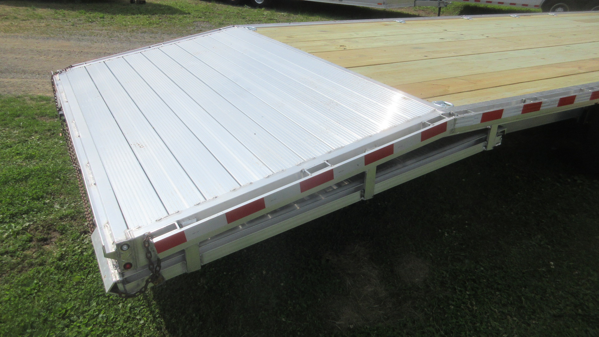 New 2026 Wolverine Trailers Aluminum 21k Deckover Trailer
