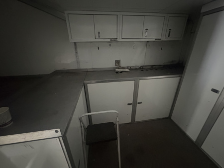 Used 40ft Cobra Lift Gate Stacker