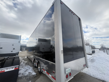 Used 40ft Cobra Lift Gate Stacker