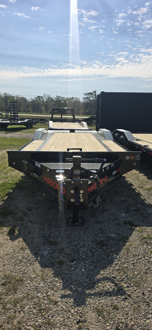New 2026 MAXX-D H9X10224 Equipment Trailer
