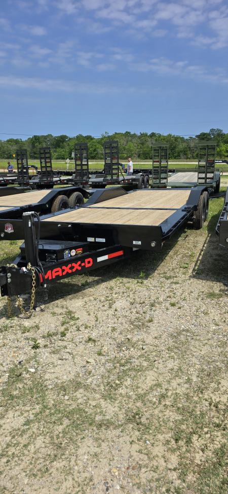New 2026 MAXX-D G8X10224 Tilt Trailer