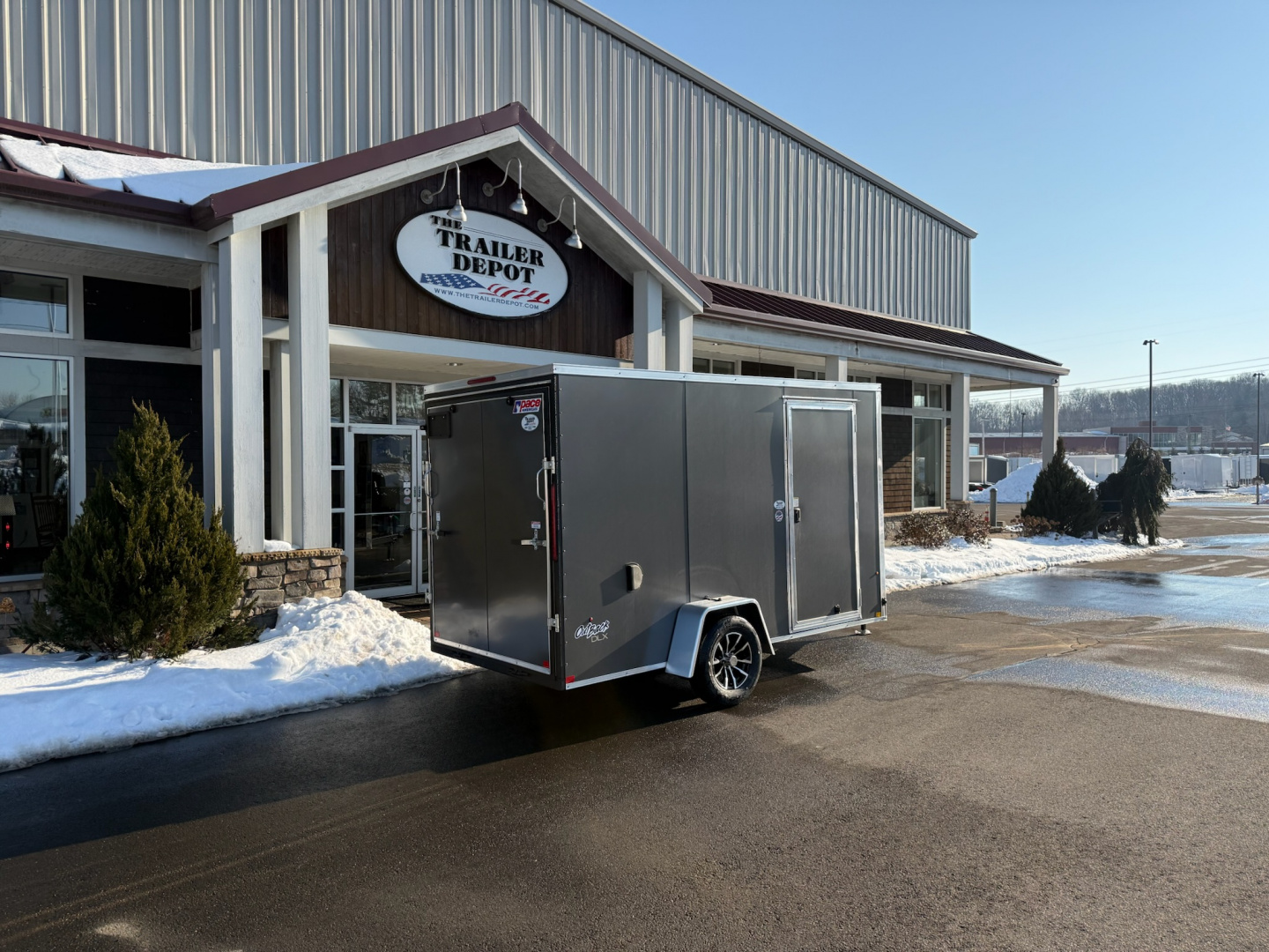 New Pace American 6′ x 12′ + V-Nose Enclosed Cargo Trailer with Ramp Door 2.9K
