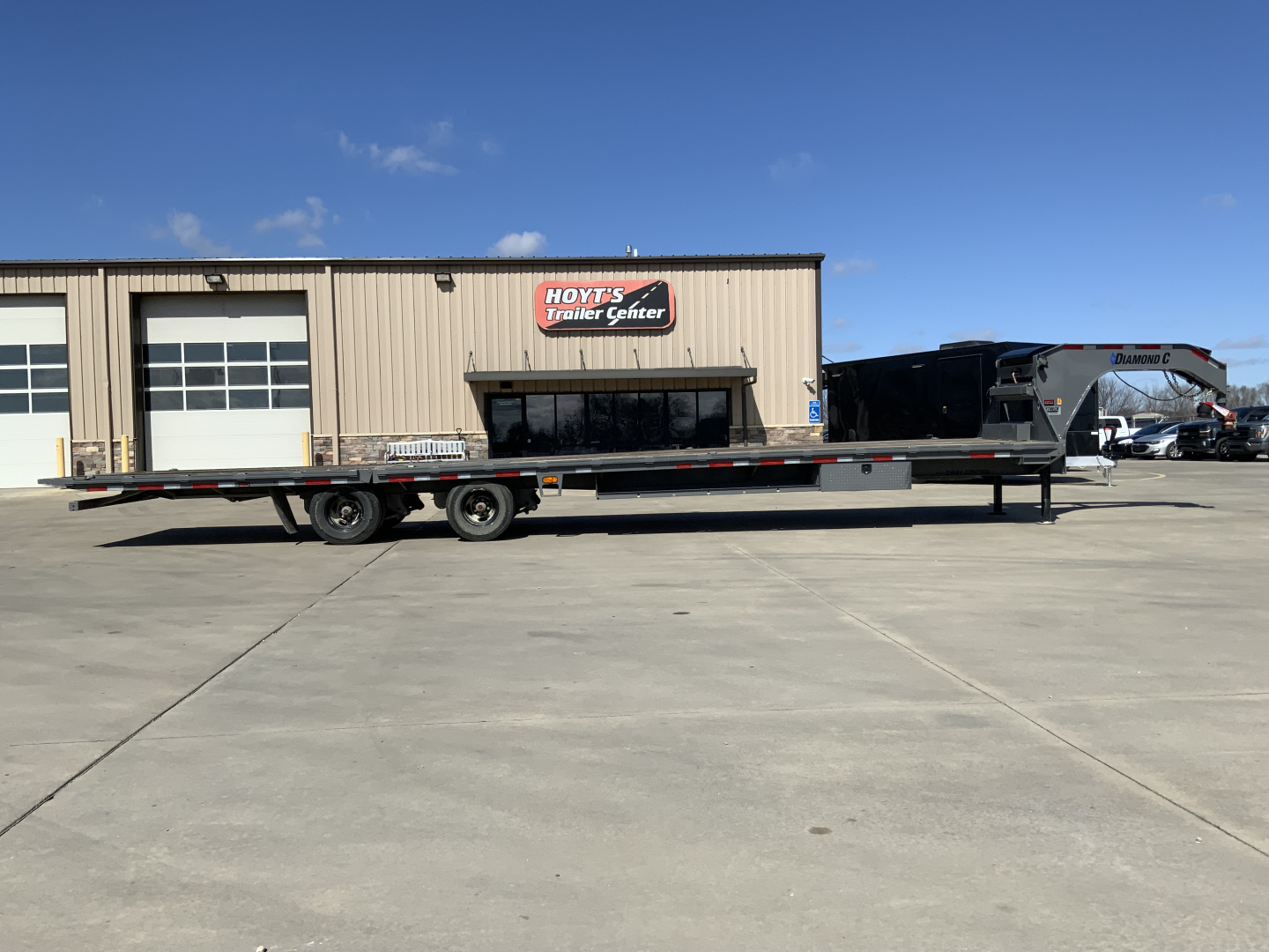 Used 2024 Diamond C Trailers FMAX212 102 X 38 Flatbed Trailer