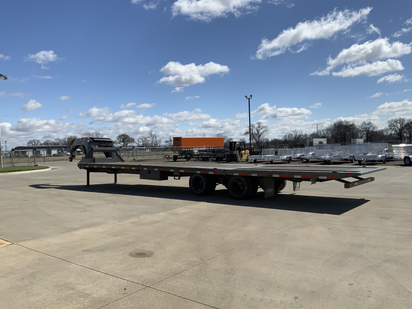 Used 2024 Diamond C Trailers FMAX212 102 X 38 Flatbed Trailer