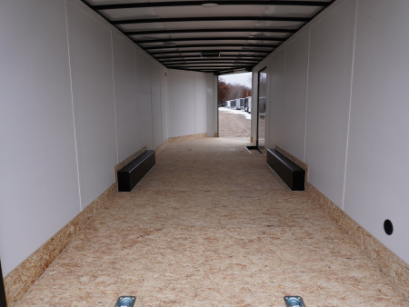 New 2026 Discovery Trailers 8.5X24+5'V Enclosed Car Hauler