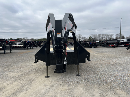New 2026 MAXXD Hydraulic Dovetail Gooseneck Trailer | 102" x 34' | 40K GVWR