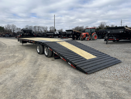 New 2026 MAXXD Hydraulic Dovetail Gooseneck Trailer | 36' x 102' 30K GVWR