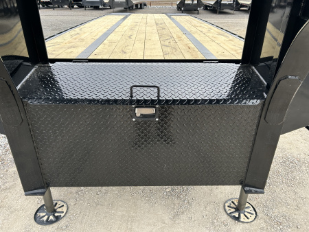 New 2026 MAXXD Hydraulic Dovetail Gooseneck Trailer | 36' x 102' 30K GVWR