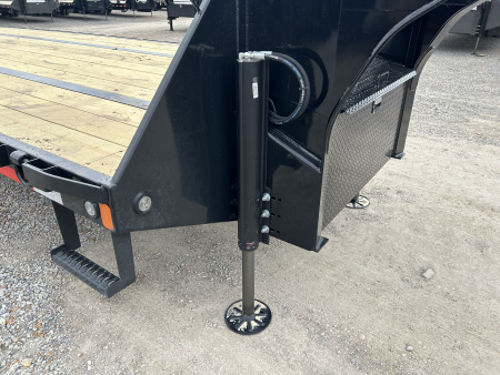 New 2026 MAXXD Hydraulic Dovetail Gooseneck Trailer | 36' x 102' 30K GVWR