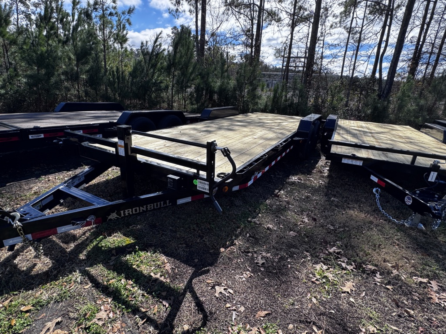 New 2026 Iron Bull 83X22 W/ SLIDE IN RAMPS 14K Car Hauler