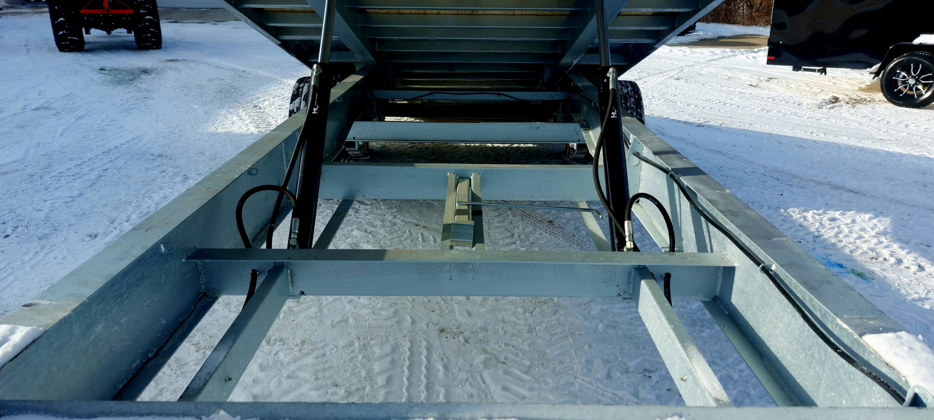 New 102 X 24 GALVANIZED POWER TILT DECK 10K AXLES TRIUMPH 2026