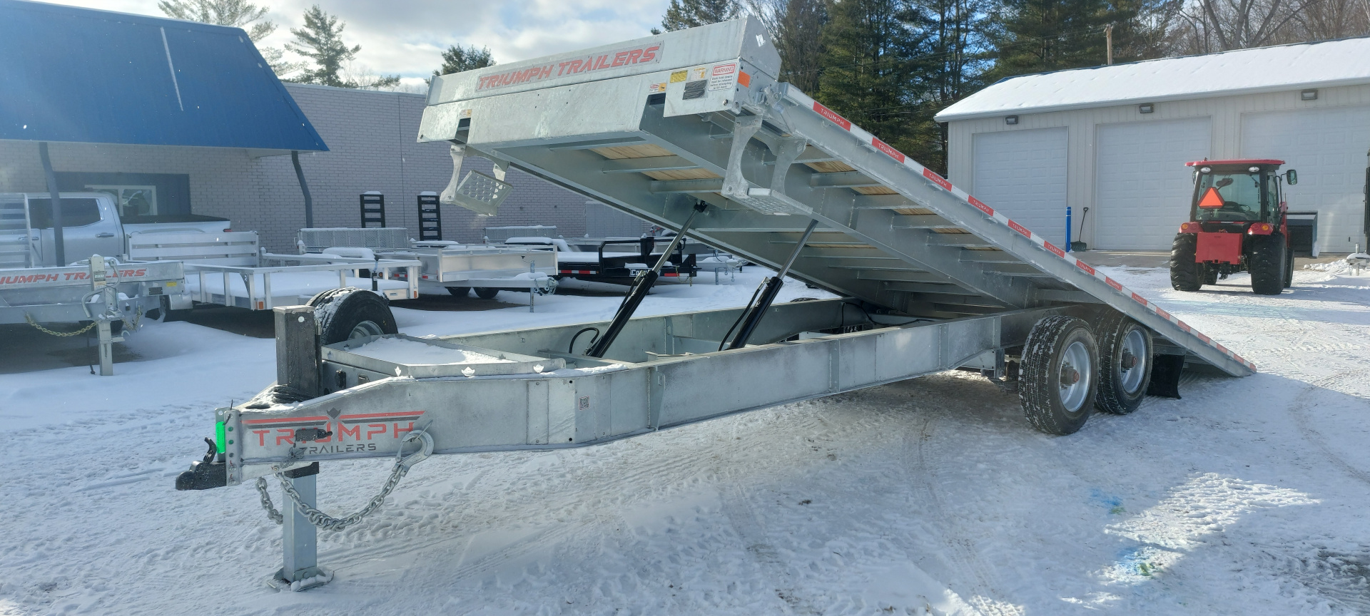 New 102 X 24 GALVANIZED POWER TILT DECK 10K AXLES TRIUMPH 2026