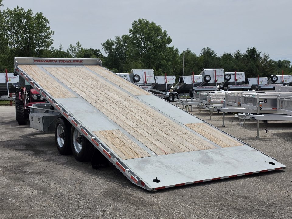 New 102 X 24 GALVANIZED POWER TILT DECK 10K AXLES TRIUMPH 2026 HYDRAULIC JACK