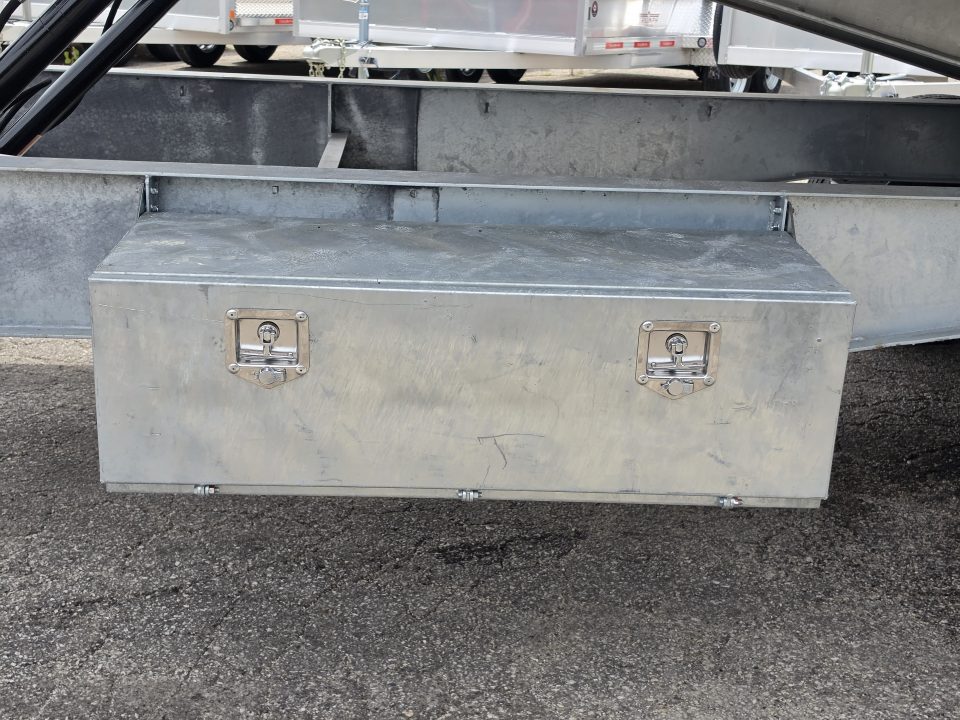 New 102 X 24 GALVANIZED POWER TILT DECK 10K AXLES TRIUMPH 2026 HYDRAULIC JACK