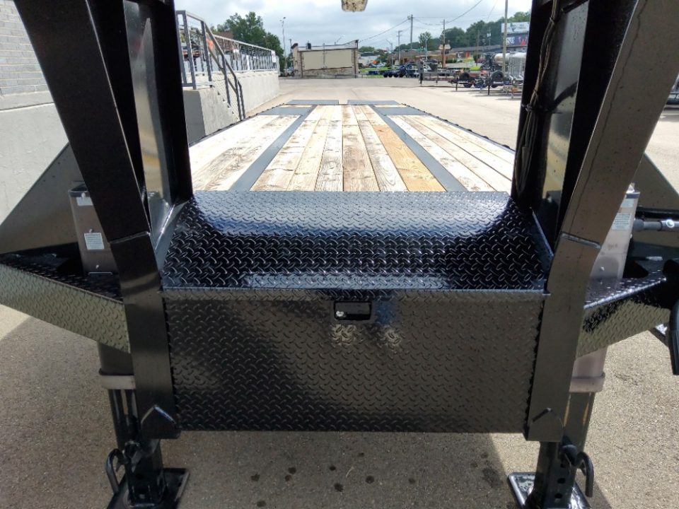 New 2026 Diamond C Trailers FMAX216MR Flatbed Trailer