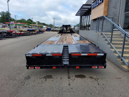 New 2026 Diamond C Trailers FMAX216MR Flatbed Trailer