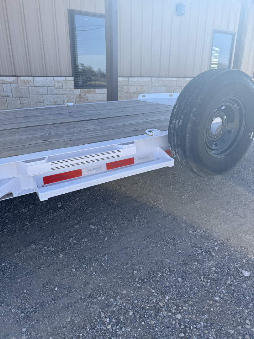 Used 2024 Diamond C Trailers DEC Equipment Trailer
