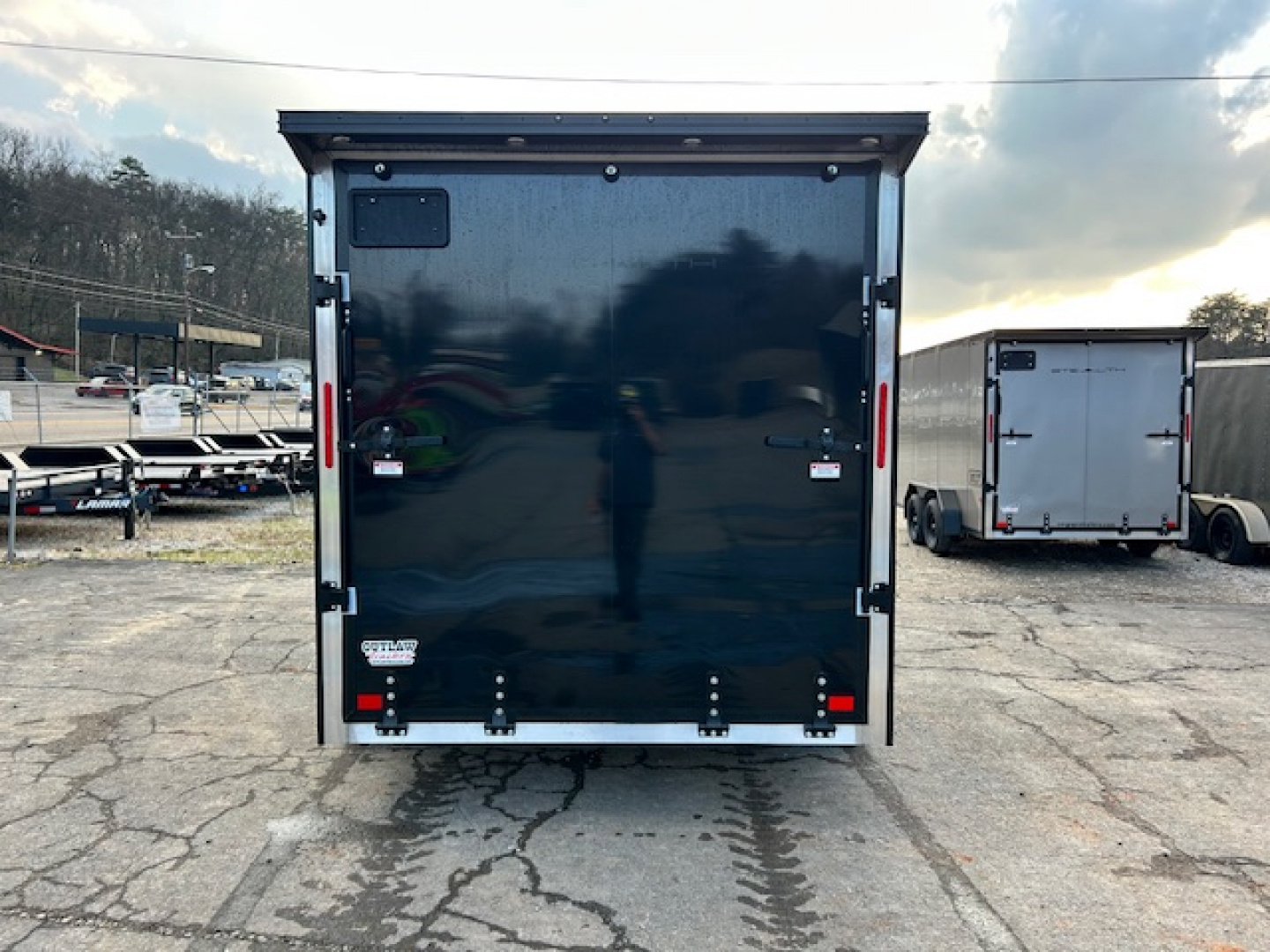 New Stealth Aluminum Enclosed 7x14 XLT Pro Series 7K- Black W/ Black Trim & Wing
