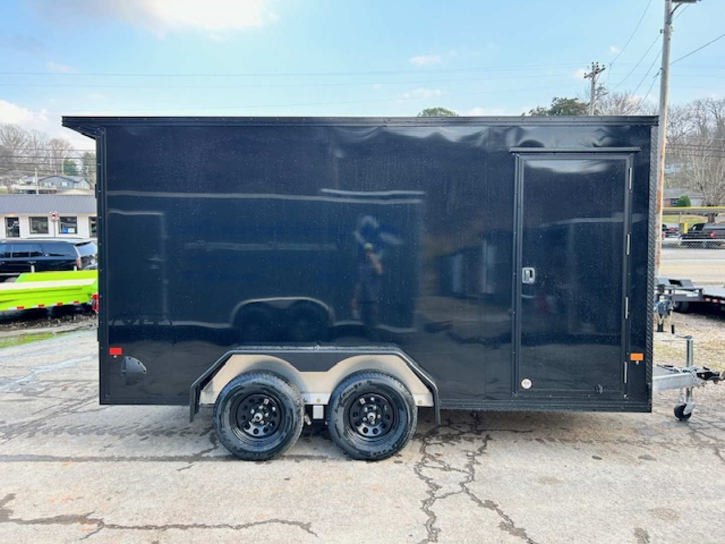 New Stealth Aluminum Enclosed 7x14 XLT Pro Series 7K- Black W/ Black Trim & Wing